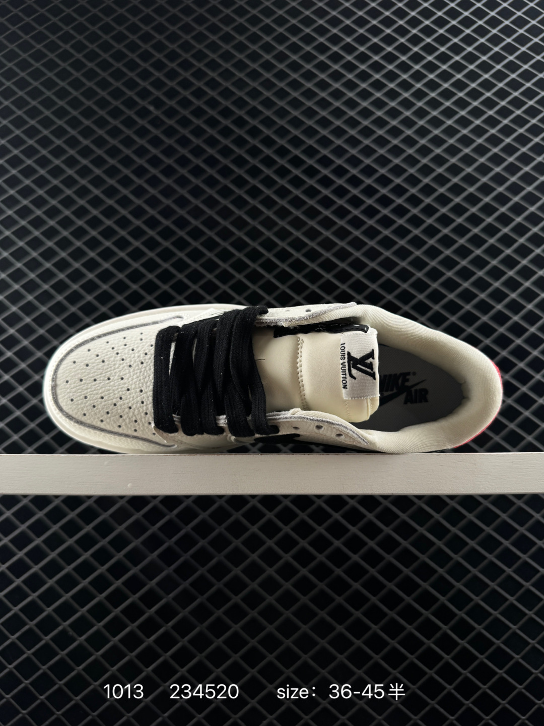 Travis Scott x Air Jordan 1 ” Reverse Mocha “